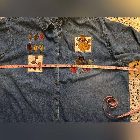 Karen Scott. Holiday, Vintage Embroidered denim button up top. Size 2xl. - Picture 10 of 12